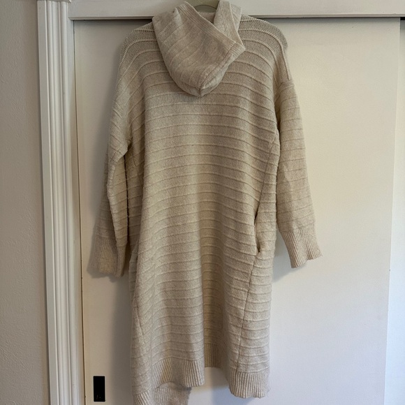 Pink Rose Cream Ribbed Cardigan - Picture 5 of 6